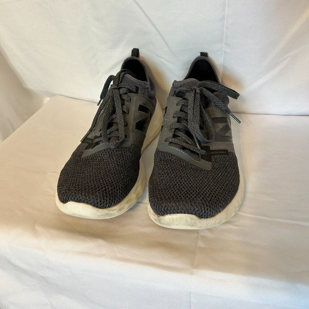 New Balance Grey Mens Tennis Shoes Size 13 - Picture 3 of 6